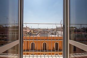 Bon Ton by DOT Suites