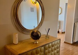 Bon Ton Design Rooms by DOT Suites