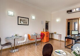 Bon Ton by DOT Suites