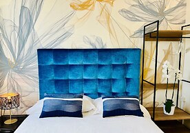 Bon Ton Design Rooms by DOT Suites