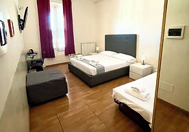 Bon Ton by DOT Suites