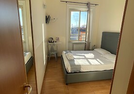 Bon Ton by DOT Suites