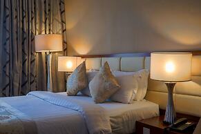 The Avenue Plaza Hotel