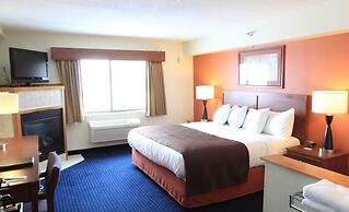 AmericInn by Wyndham Cedar Rapids Airport