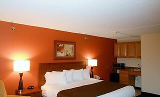 AmericInn by Wyndham Cedar Rapids Airport