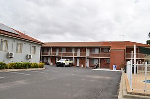 Bathurst Motor Inn