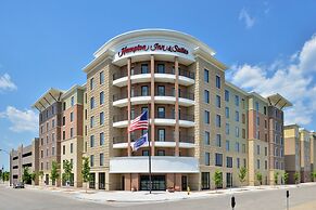 Hampton Inn & Suites Des Moines Downtown