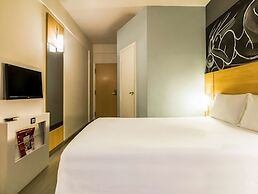 ibis Uberaba