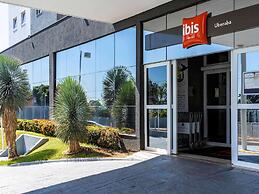 ibis Uberaba