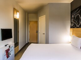 ibis Uberaba