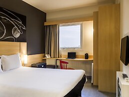 ibis Uberaba