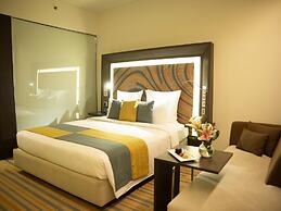 Novotel Kolkata Hotel & Residences Hotel