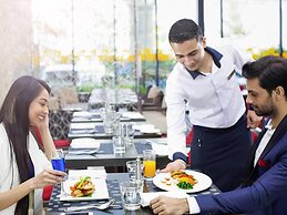 Novotel Kolkata Hotel & Residences Hotel