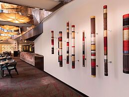 Novotel Kolkata Hotel & Residences Hotel