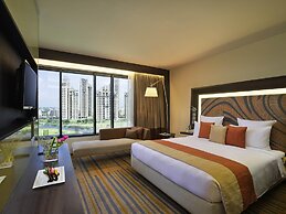 Novotel Kolkata Hotel & Residences Hotel