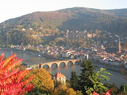 Neu Heidelberg - Guesthouse & Apartments