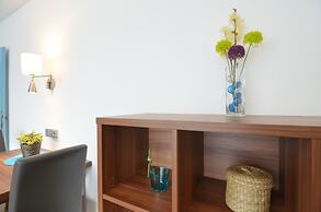 Neu Heidelberg - Guesthouse & Apartments