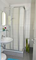 Neu Heidelberg - Guesthouse & Apartments