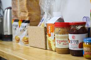 Must Stay Hotel Myeongdong