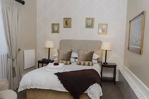 Brighton Lodge