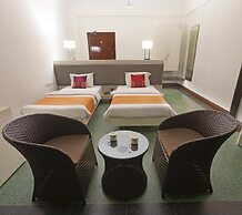 Sea Green South Hotel