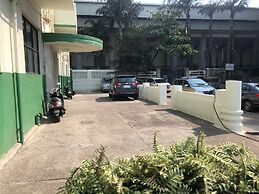 Sea Green South Hotel