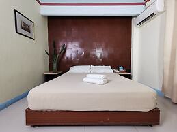 Cebu Hilltop Hotel
