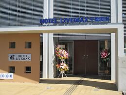 Hotel Livemax Chiba Mihama