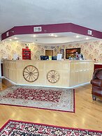 Carriage House Inn