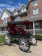 Carriage House Inn