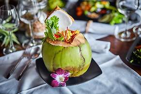 Beyond The Blue Horizon Villa Resort