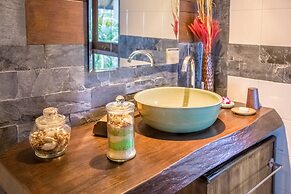 Beyond The Blue Horizon Villa Resort