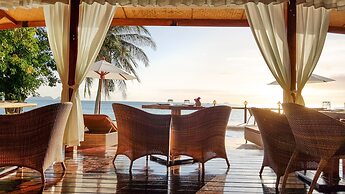 Beyond The Blue Horizon Villa Resort