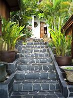 Beyond The Blue Horizon Villa Resort