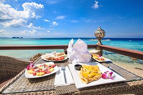 Beyond The Blue Horizon Villa Resort