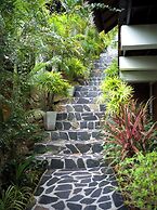 Beyond The Blue Horizon Villa Resort