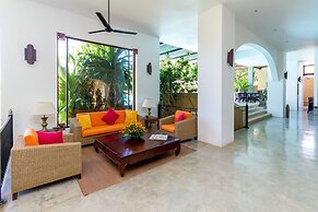 Aditya Boutique Hotel