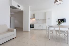 19 Summer Suites