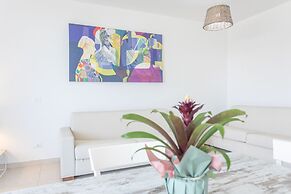 19 Summer Suites
