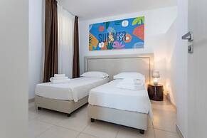 19 Summer Suites