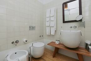 Rosa Et Al Townhouse