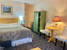 Castle Rock Country Inn