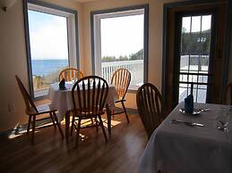 Castle Rock Country Inn