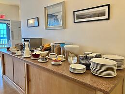 Castle Rock Country Inn