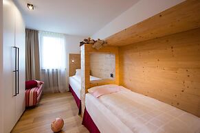 Hotel Dolomitenblick