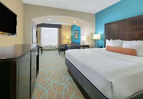 La Quinta Inn & Suites by Wyndham Clinton Historic Route 66
