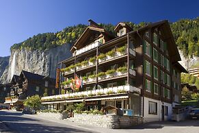 Hotel Oberland
