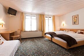 Hotel Oberland