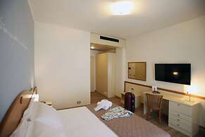 Le Ginestre Family Wellness Hotel