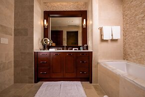 Elevation Resort Residences at Solaris